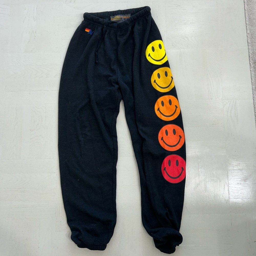 NWOT Aviator Nation Smiley Face Sunset Sweatpants Size M